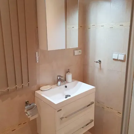 アパート 120/3 Loučná pod Klínovcem